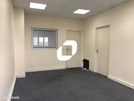 bureau 184 m²