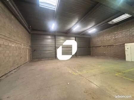 local d'activité 515 m²