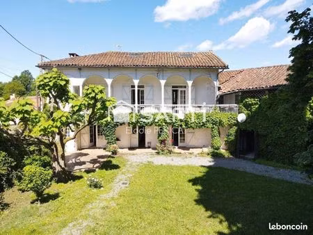maison 5 pièces 188 m²