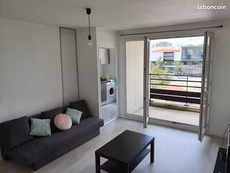 appartement 40 m2 t2 meublé cergy le haut + balcon 4m2