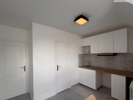 cergy pontoise appartement meublé individuel toutes charges comprises 630