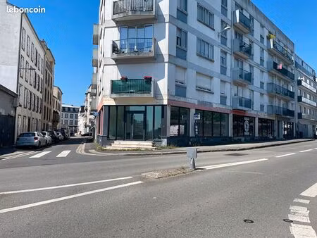 local 95 m² brest