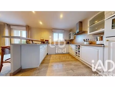 maison 7 pièces 151 m²