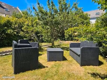 loue chambre juin-juillet-août dans maison avec jardin