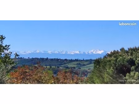 rare à vigoulet. terrain de 1483 m2- vue coteaux et pyrénées  plein sud