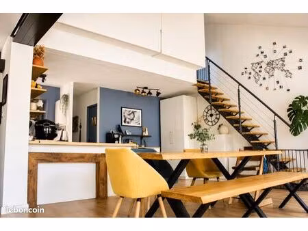 maison contemporaine entièrement rénovée – 115 m²