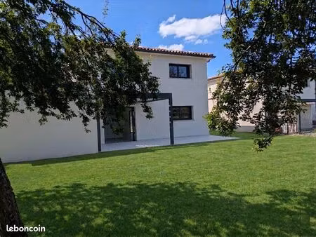 vend villa 6 pièces 131 m2 (neuf)