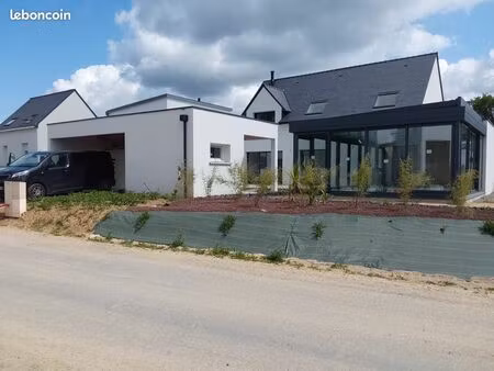 maison 4 chambres construction 2025