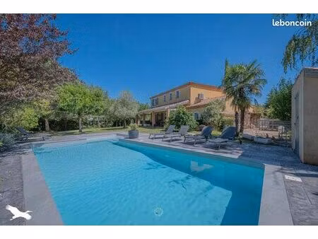 maison 6 pièces 167 m²