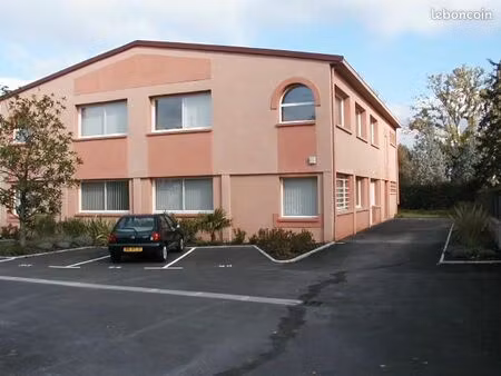 bureau lumineux et tout inclus à toulouse