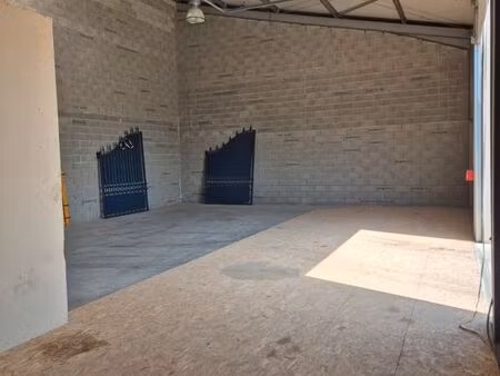 hangar 150m² a louer dans zone industrielle noé / capens (31410)