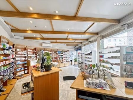 local commercial 93 m² – toulouse minimes – forte visibilité