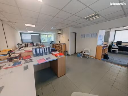 bureaux 97 m² labarthe-sur-lèze