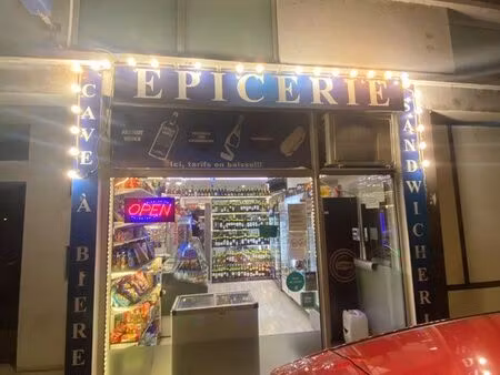 épicerie de nuit