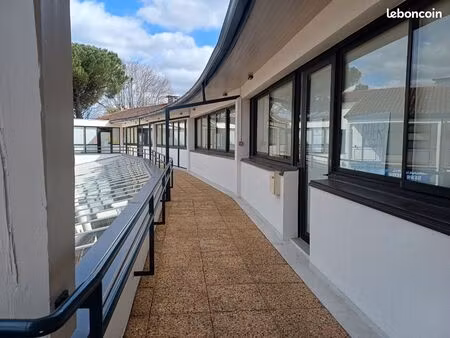 bureaux/ local commercial