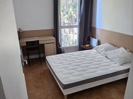 appartement 75m2 proche métro roseraie