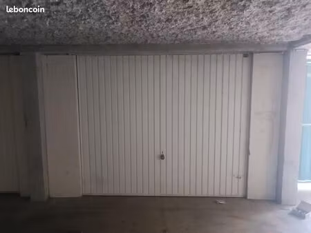 garage/box 15 m² muret