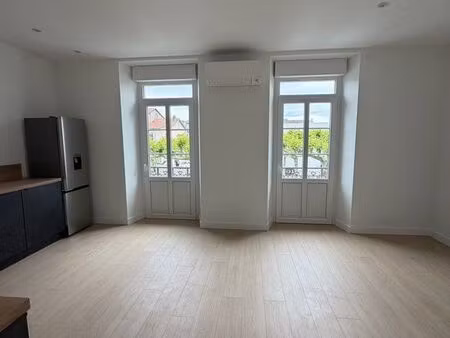 appartement t3 refait à neuf