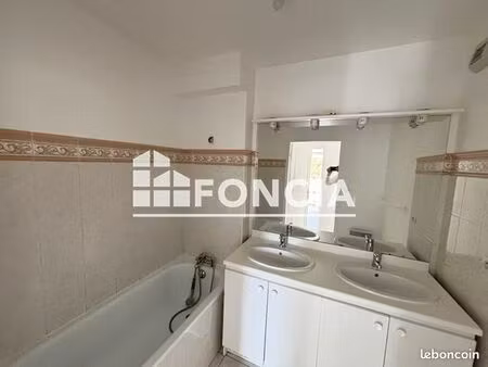 appartement 3 pièces 60 m²