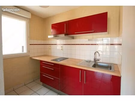 appartement 48 m² montrabe