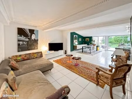 maison de ville 5 pièces 184 m²