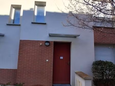 maison 3 pièces 70 m²