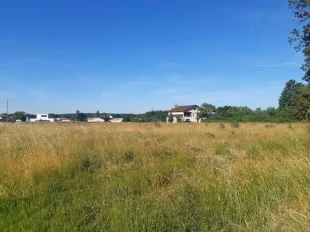 terrain constructible viabilisé à vendre