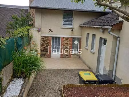 location maison à saint-lô (50000) : à louer / 96m² saint-lô