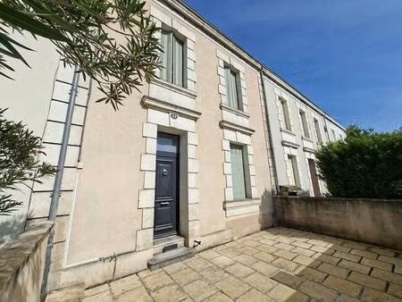 maison de ville à vendre