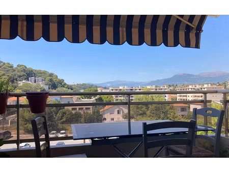 location appartement  m² t-1 à cagnes-sur-mer  810 €