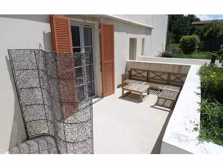 location appartement  28.53 m² t-1 à vernaison  604 €