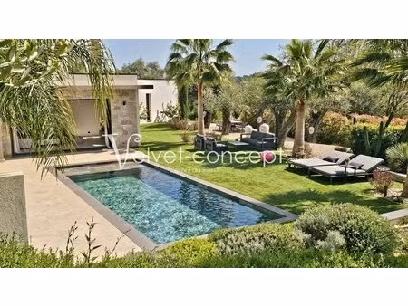 new - villa contemporaine neuve - magnifique jardin - domaine fermé - prestations et calme