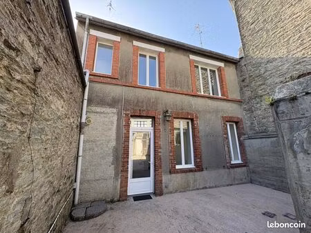maison 3 pièces 53 m²