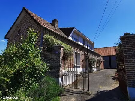maison 7 pièces 126 m²