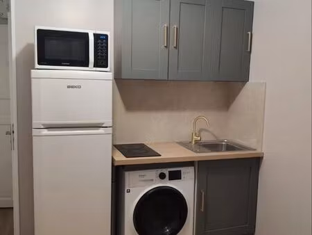studio meublé entièrement refait à neuf