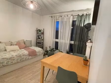 studio meublé à louer