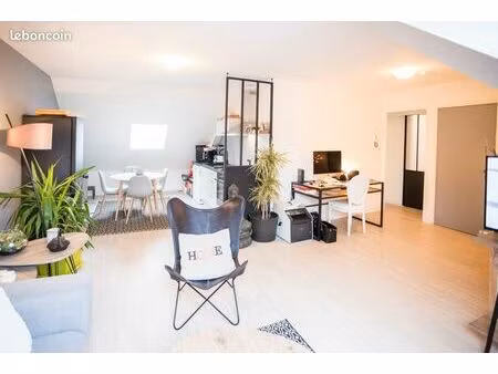 appartement 70 m2 t3 centre-ville