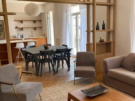 appartement t4 meublé dans immeuble art déco entièrement rénové par architecte