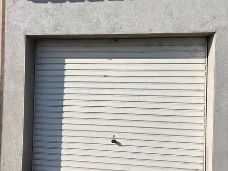 parking/box 17 m² maizieres les metz