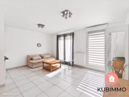 studio 1 pièce 31 m²