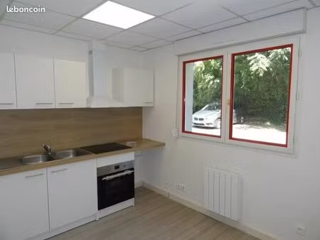 appartement 3 pièces 80 m²
