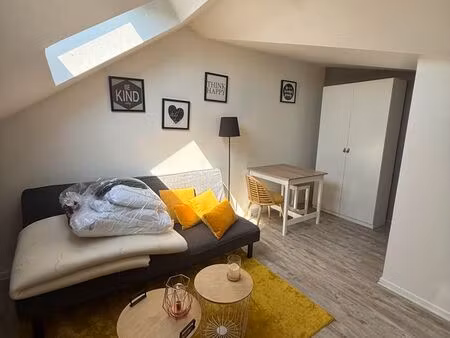 studio meuble 19m2  hyper centre  520 charges comprises
