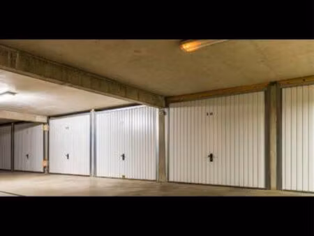 garage à louer - les jardins de provence