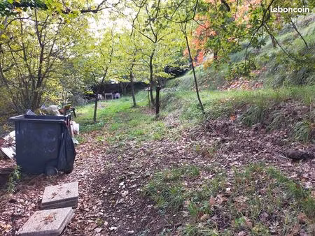 a louer terrain 1000m2 gattieres