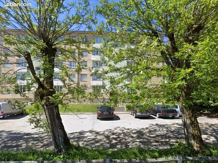 appartement t4 refait à neuf