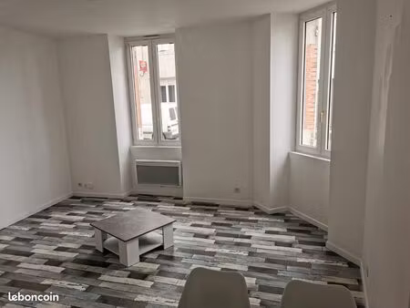 t3 meublé à proximité des arènes de cazaubon