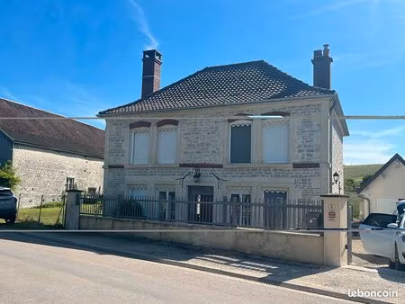 maison de village 5 pièces 115 m²