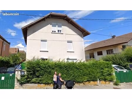 chambres / maison location / appartement