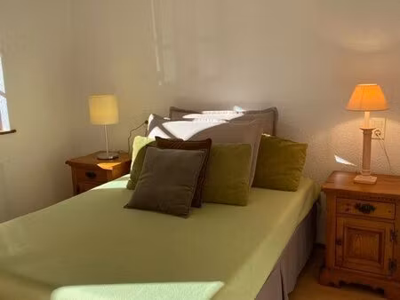 appartement meublé 57 m2   cave   parking
