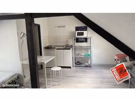 studio 1 pièce 14 m²